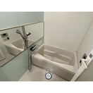 日々の疲れを癒すお風呂付です BRAVI南堀江