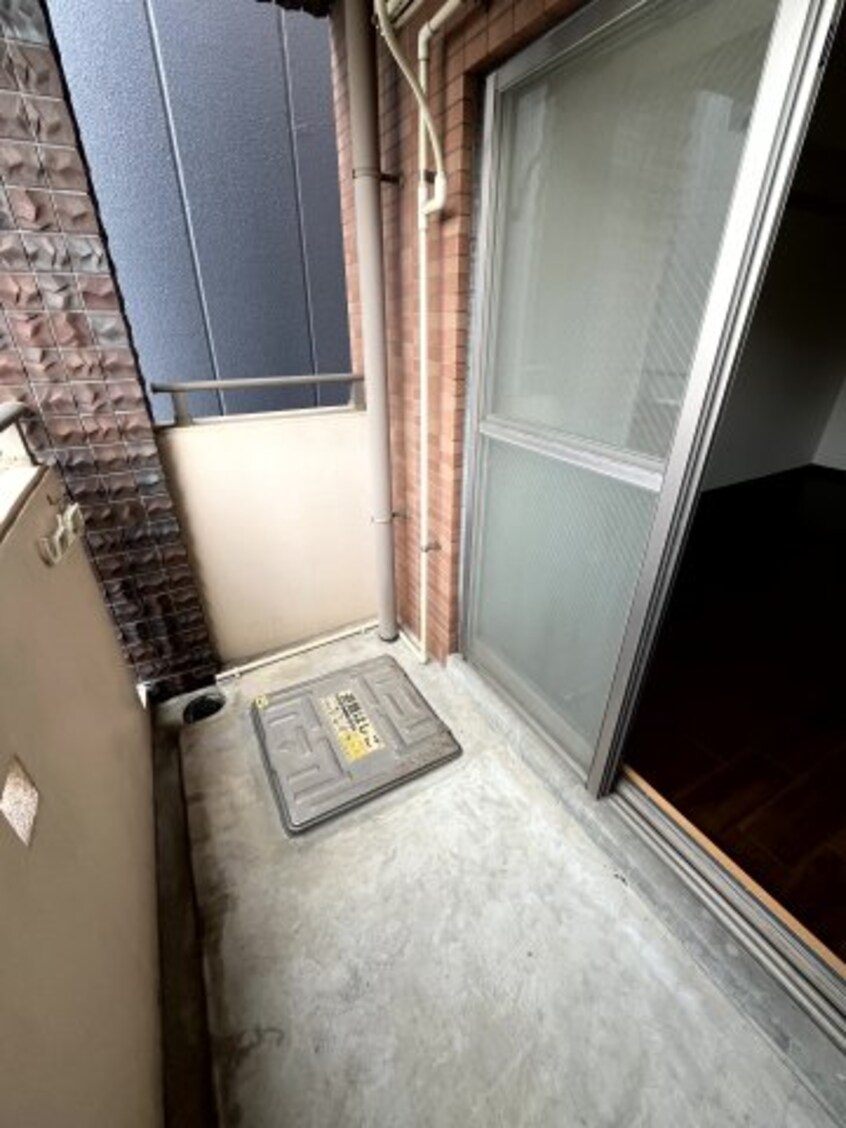  阪神なんば線/九条駅 徒歩4分 3階 築18年