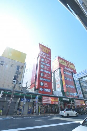 ジョーシンスーパーでんでんランド(電気量販店/ホームセンター)まで268m 大阪メトロ御堂筋線/なんば駅 徒歩11分 2階 築16年