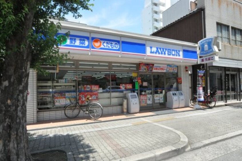 ローソン 浪速大国二丁目店(コンビニ)まで79m 大阪メトロ御堂筋線/大国町駅 徒歩5分 3階 築38年