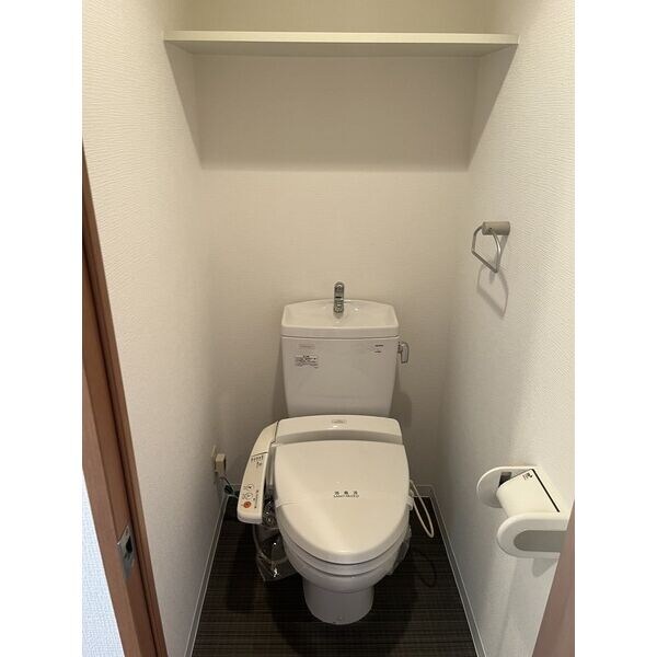  大阪メトロ中央線/弁天町駅 徒歩7分 5階 築17年