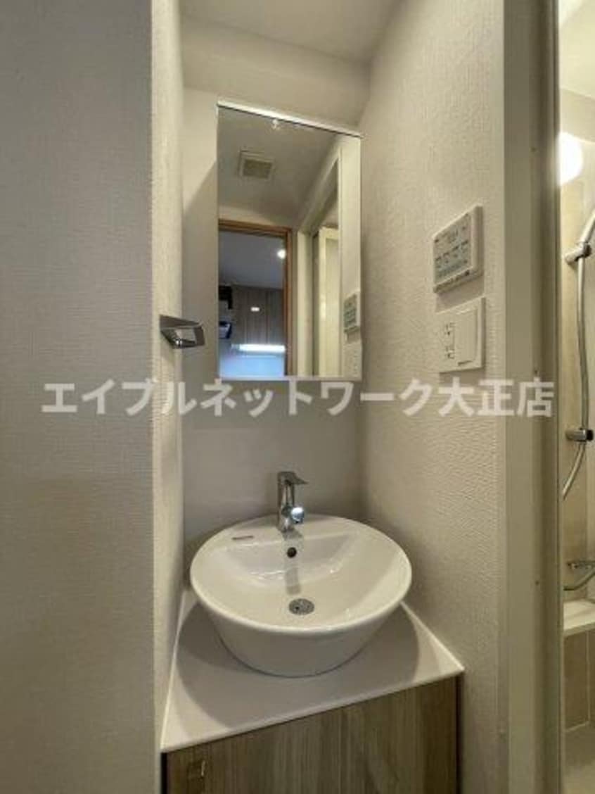  大和路線・関西本線/平野駅 徒歩8分 6階 1年未満