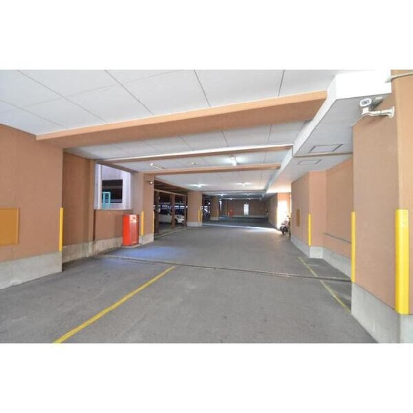  大阪メトロ中央線/弁天町駅 徒歩13分 6階 築33年