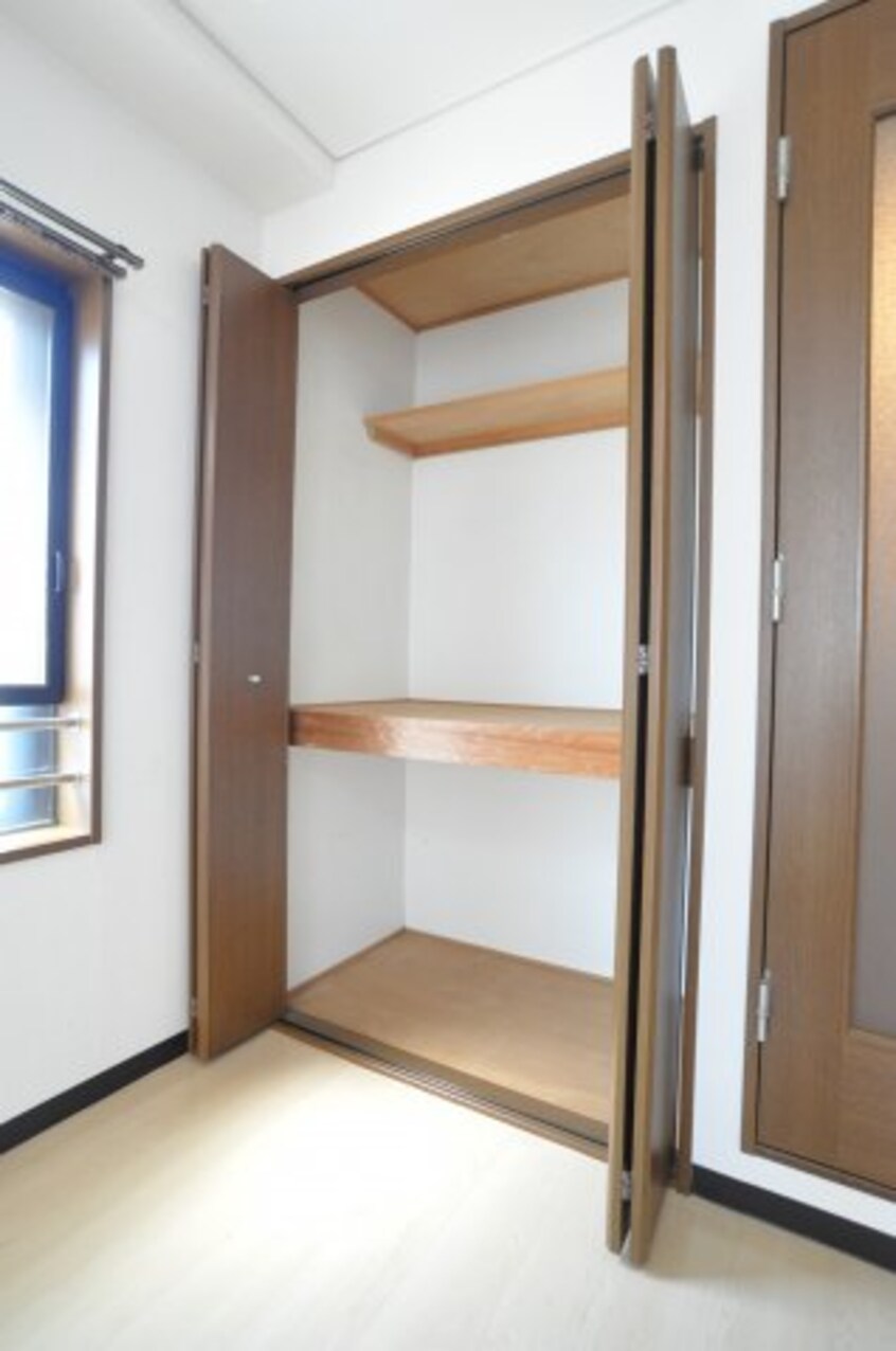  大阪メトロ千日前線/桜川駅 徒歩7分 6階 築26年