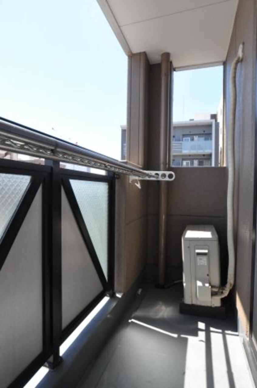  大阪メトロ千日前線/桜川駅 徒歩7分 6階 築26年