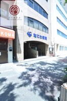 なにわ病院 552m 大阪メトロ千日前線/桜川駅 徒歩7分 6階 築26年