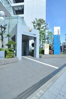 大阪府浪速警察署(警察署/交番)まで64m 大阪メトロ御堂筋線/大国町駅 徒歩12分 11階 築16年