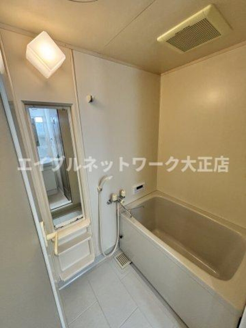  大阪環状線/弁天町駅 徒歩5分 2階 築29年