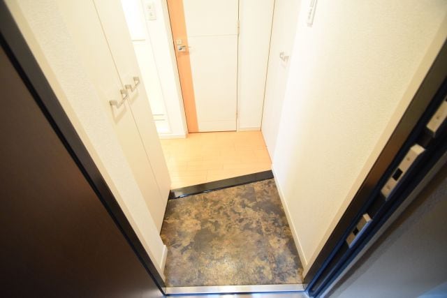  南海本線/難波駅 徒歩7分 15階 築17年