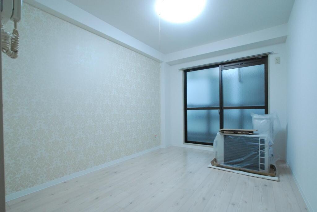  大阪メトロ御堂筋線/大国町駅 徒歩1分 12階 築28年