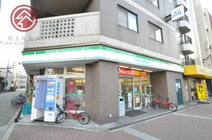 ファミリーマート戎本町店(コンビニ)まで23m 大阪メトロ御堂筋線/大国町駅 徒歩1分 5階 築27年