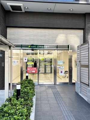 三井住友銀行三軒家東出張所(銀行)まで183m エステムコート難波WEST-SIDE8エクシーナ