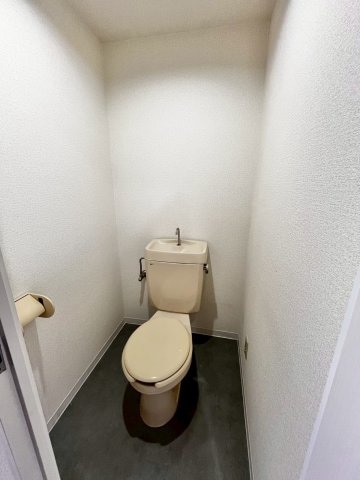  大阪メトロ谷町線/谷町六丁目駅 徒歩6分 4階 築35年