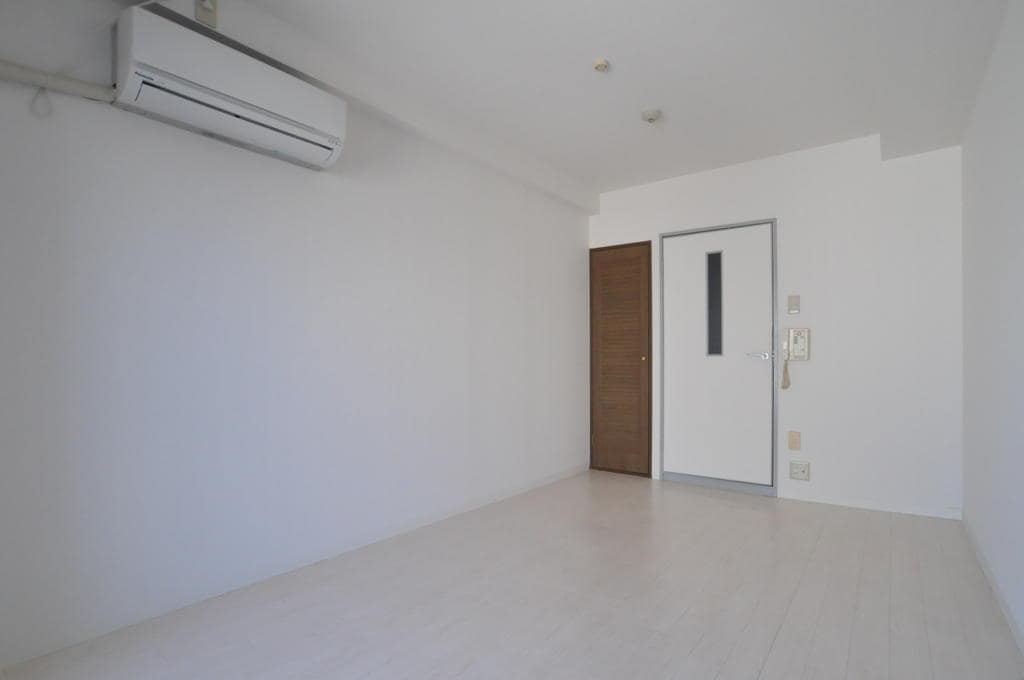  大阪メトロ四つ橋線/四ツ橋駅 徒歩5分 6階 築26年