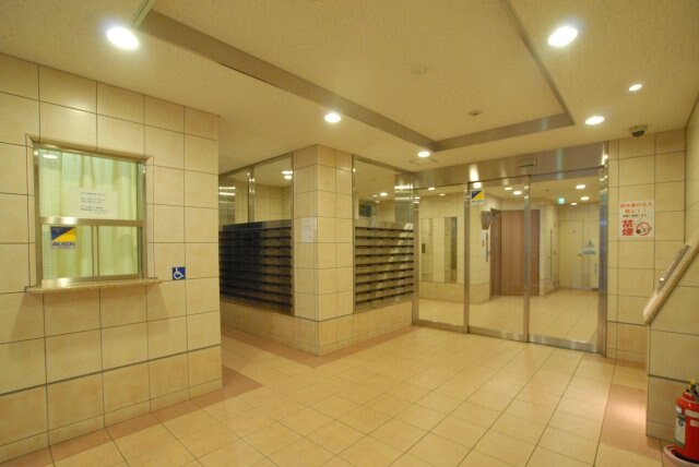  大阪メトロ千日前線/桜川駅 徒歩4分 2階 築19年