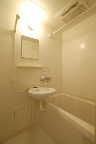  大阪メトロ千日前線/桜川駅 徒歩4分 2階 築19年