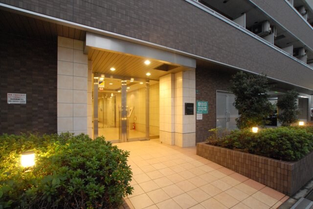  大阪メトロ千日前線/桜川駅 徒歩4分 2階 築19年