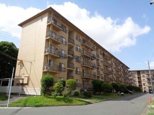 狭山遊園ハイツ６棟