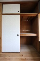  鶴新田１８３－８戸建