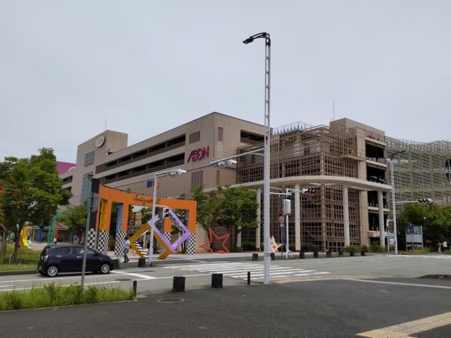 マクドナルドイオン三田ウッディタウン店(ファストフード)まで3002m ビレッジハウス沢野本2号棟