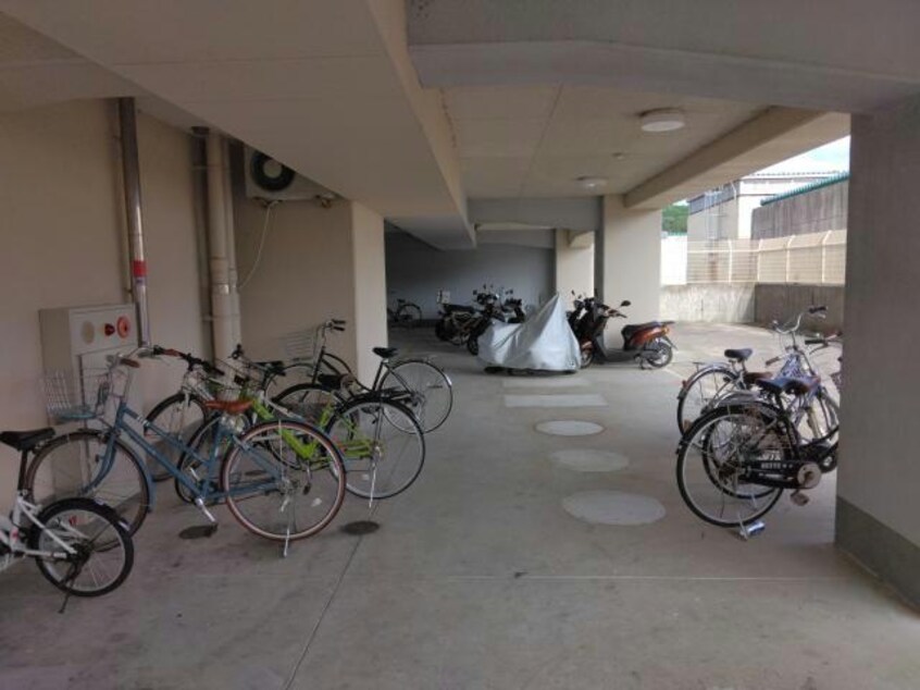  ピアシティ三田