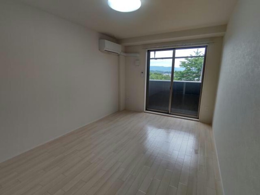  エナシーズンズ