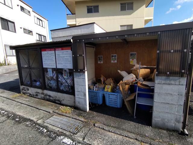 ゴミステーション サニーハイム東出口