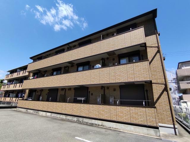  ベンハウス