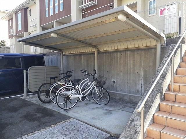  メゾン　ソレイユC