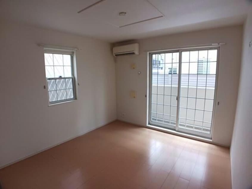  メゾン　ソレイユC