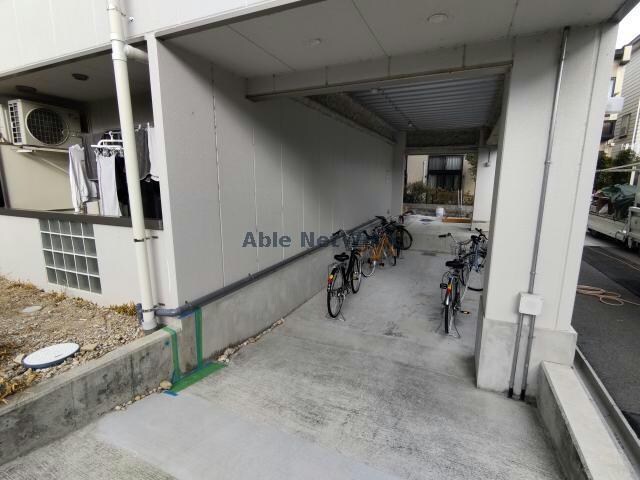  アシンメトリー三田