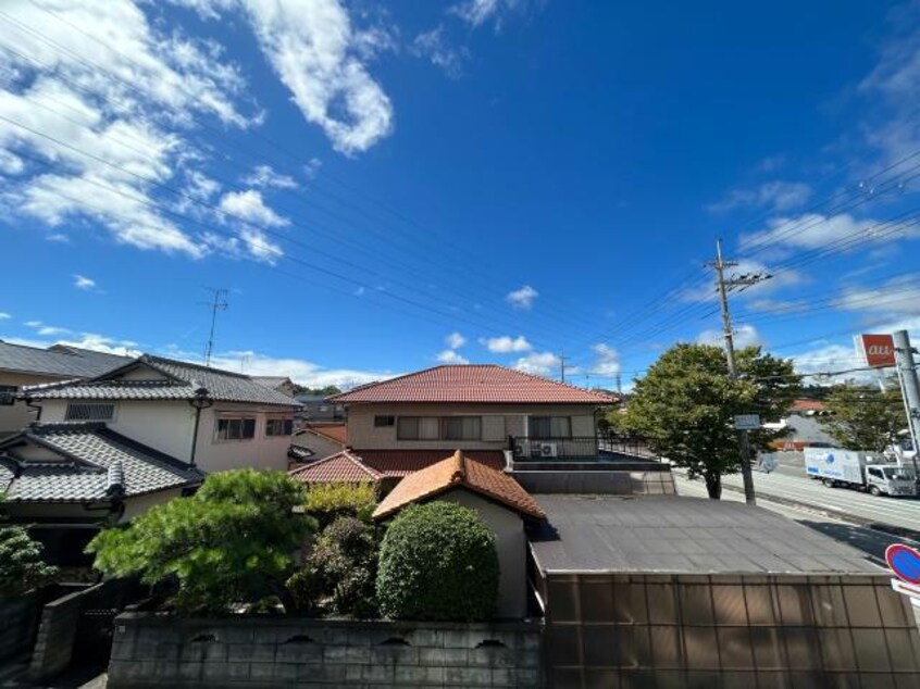  アシンメトリー三田