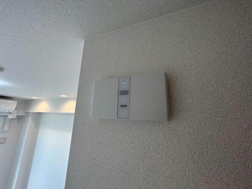  アシンメトリー三田