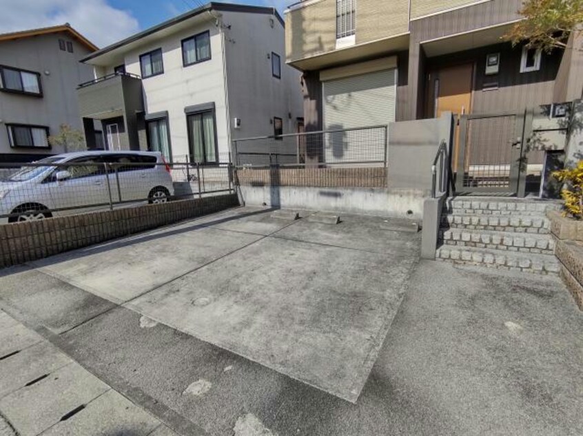  シャーメゾン上津台