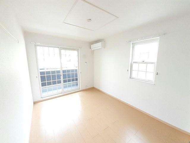  シャン・ド・フルール五社