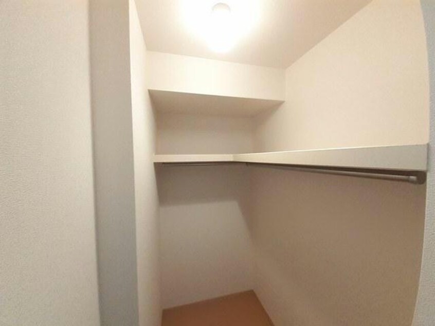  シャン・ド・フルール五社