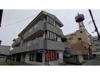 モアエアミティエ