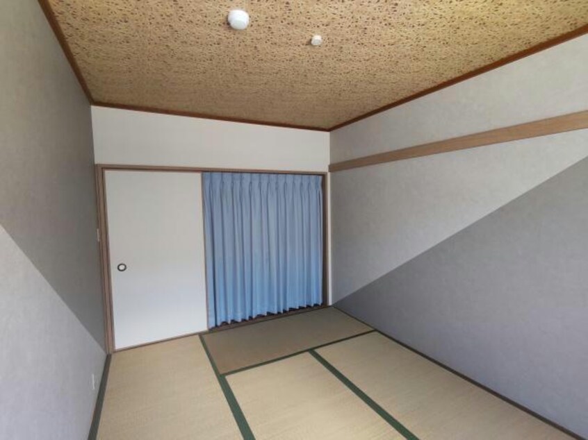 6帖和室 シャトレセーラム