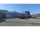 ローソン神戸鹿の子台店(コンビニ)まで433m ビクトワール