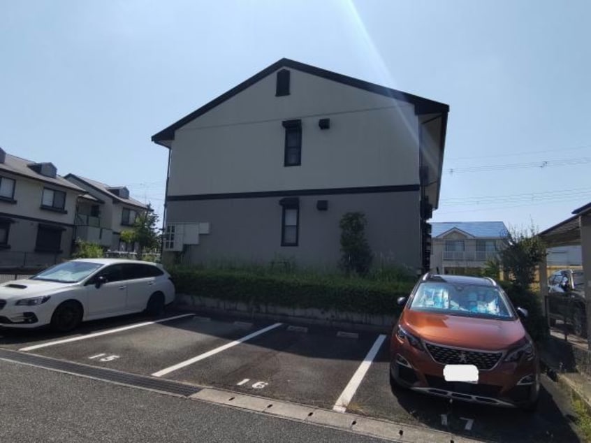  バンビタウン　B
