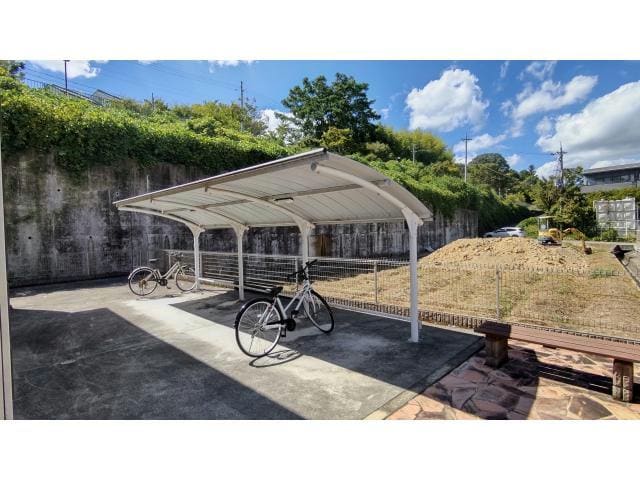  Chanty（ｼｬﾝﾃｨ）