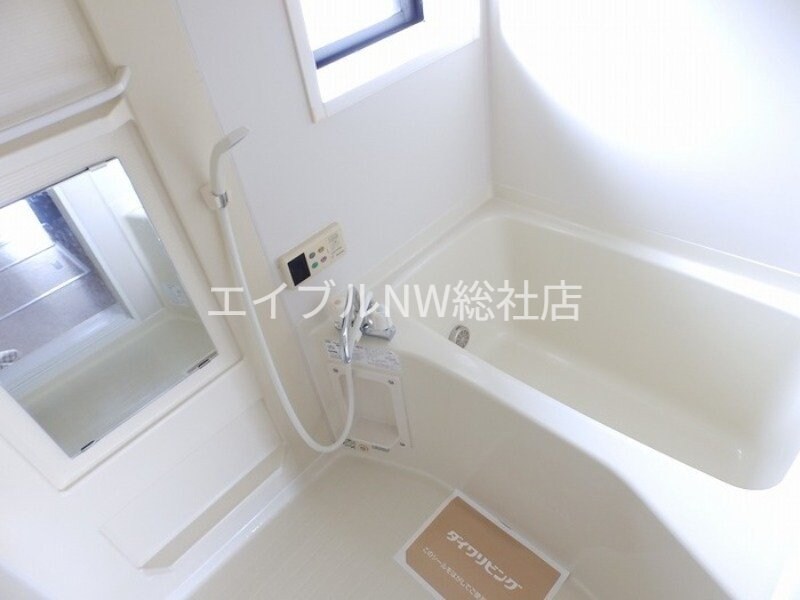  ロイヤルガーデンミルフィー　A棟