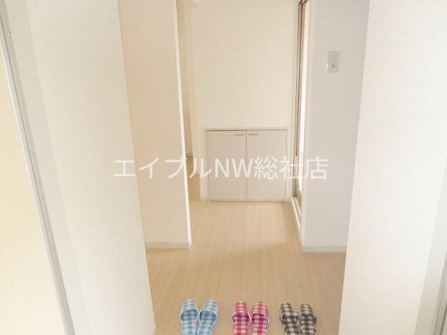  プレジール小﨑