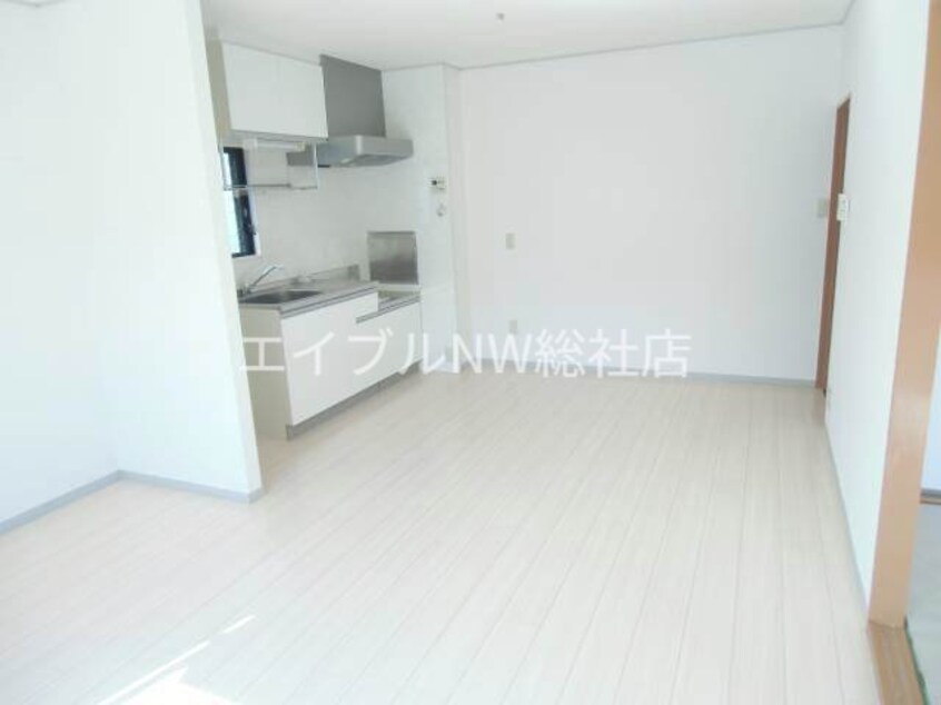  エステート西中　A棟