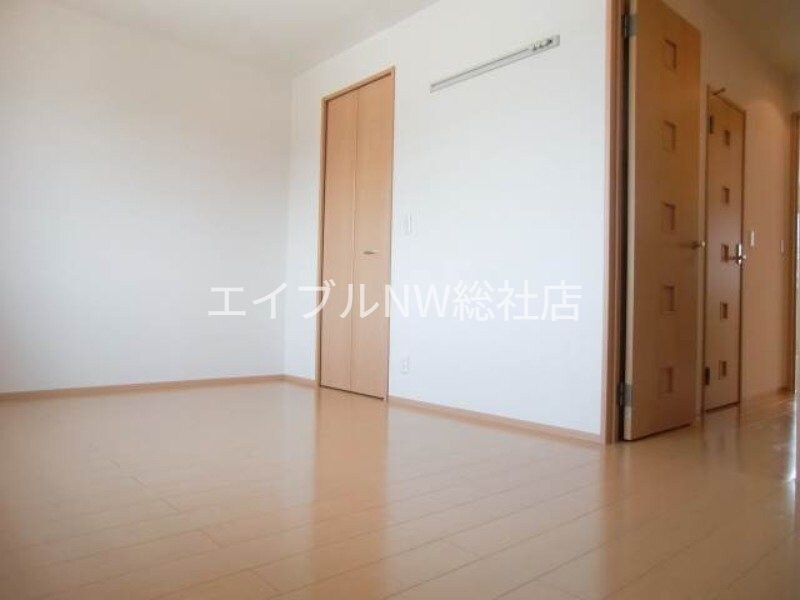 広々洋室 メルベーユ　Ｂ棟