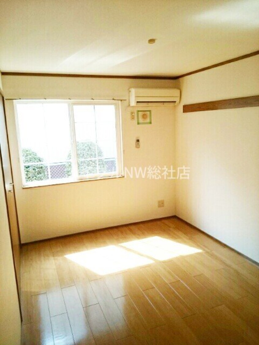  エバ－グリ－ン