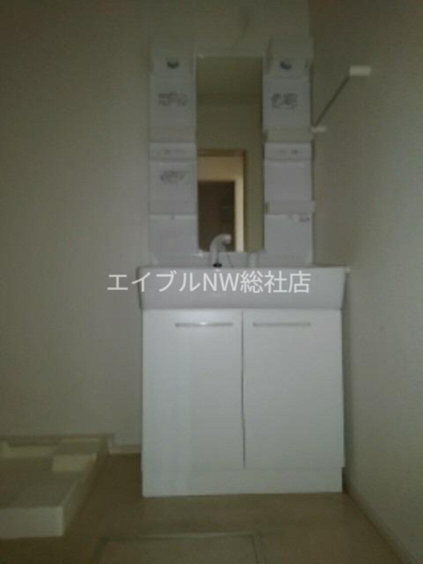  グレイス　アベニューＢ