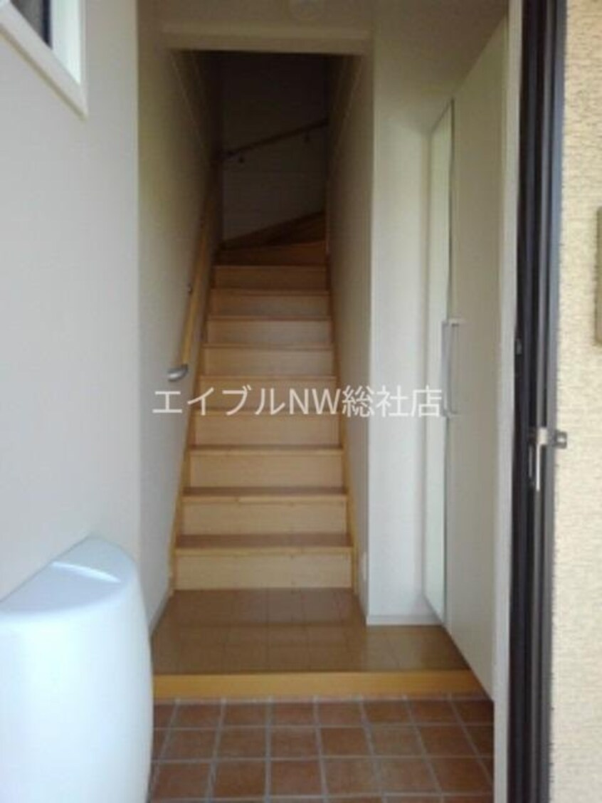  グレイス　アベニューＢ