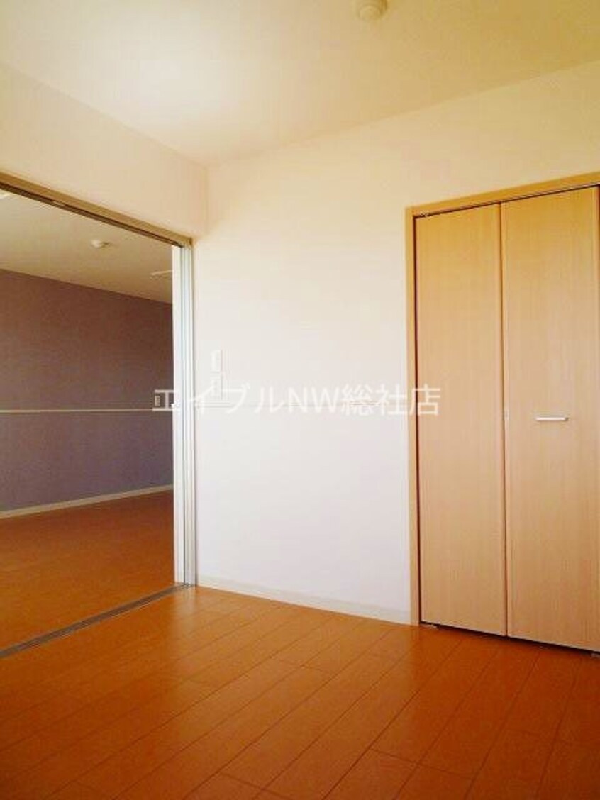  アーレア　アレス