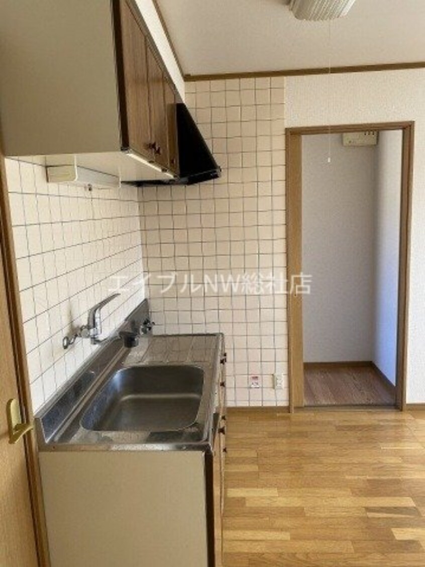  メゾニティ中須加